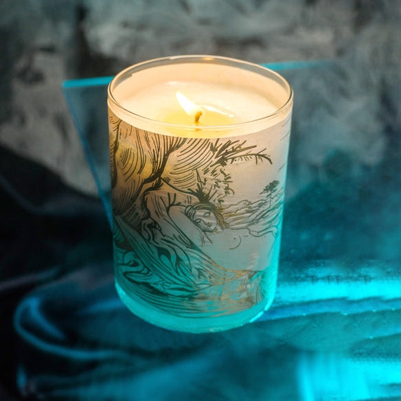 White Collection Candle: Cassiopeia