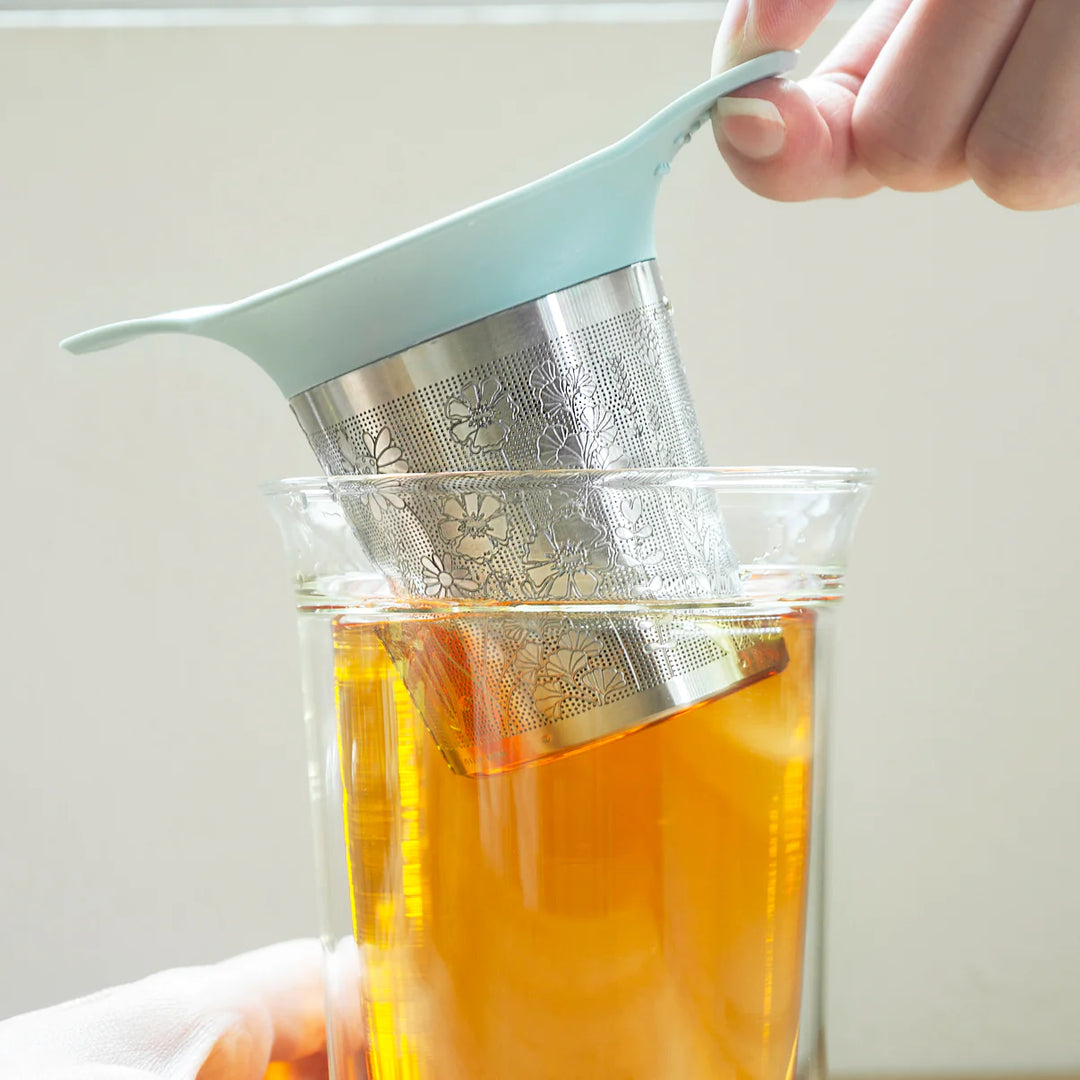 01Liv - Loose Leaf Tea Strainer (Creative)