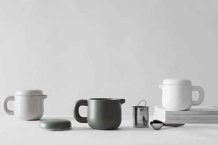 Isabella Porcelain Teapot